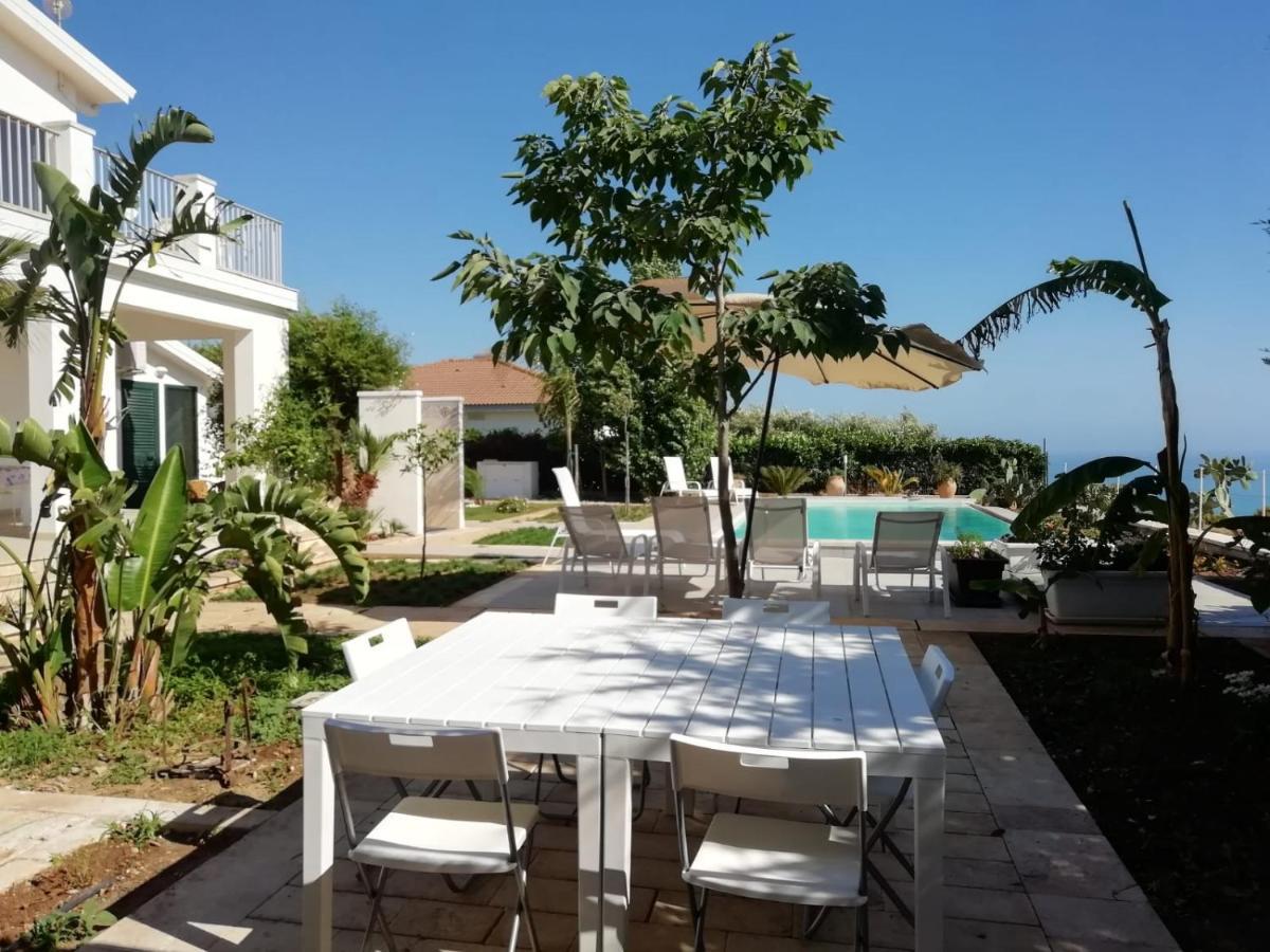 Villa Eleonora Marina di Ragusa Exterior photo
